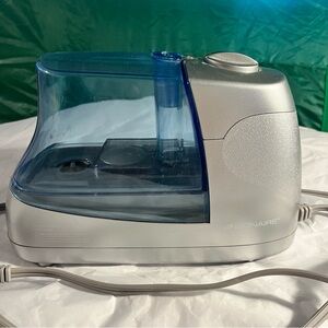 Bionaire Humidifier Personal Home/Office Ultrasonic Cool Mist Portable BU498